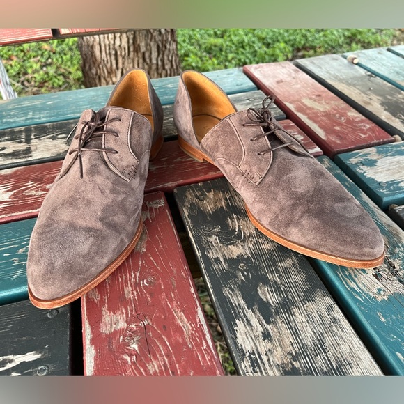 Women’s Suede Lucchese Flats Sz 8.5 - Picture 3 of 12